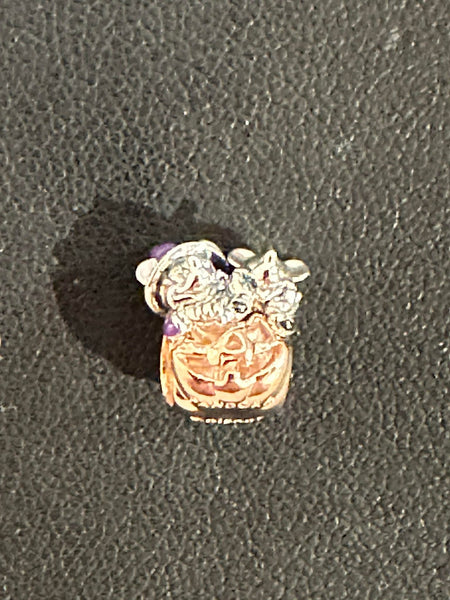 Disney Pandora Mickey Minnie Mouse Pumpkin Charm Halloween 2023 NOT Park Exclusive