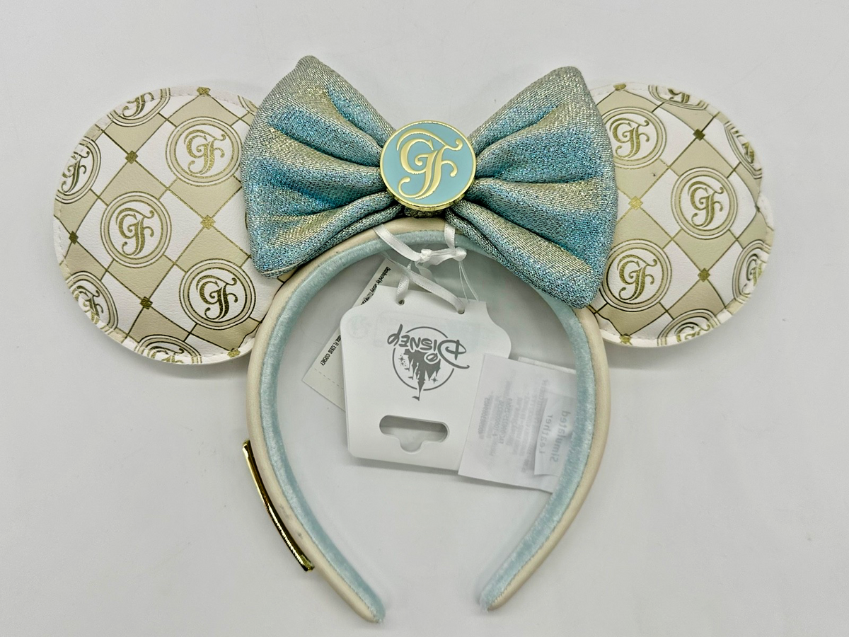 Loungefly X Disney Parks