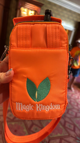 Disney Parks x Lug Orange BIrd Skeeter Mini Convertible Crossbody Bag Magic Kingdom 2024