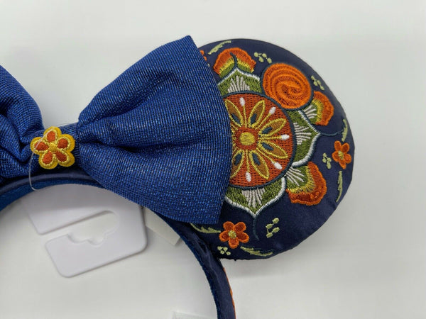 Disney Parks Epcot World Showcase Norway Minnie Mouse Ears Headband Ear 2021 NWT