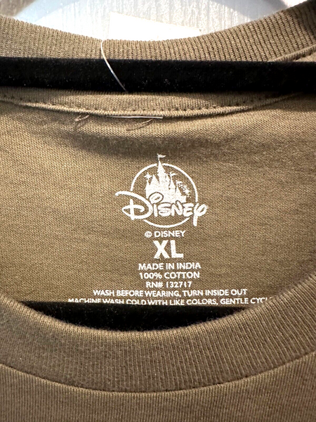 Disney Parks Mickey Mouse Honor Camouflage Military T-Shirt Veteran's Day XL NWT