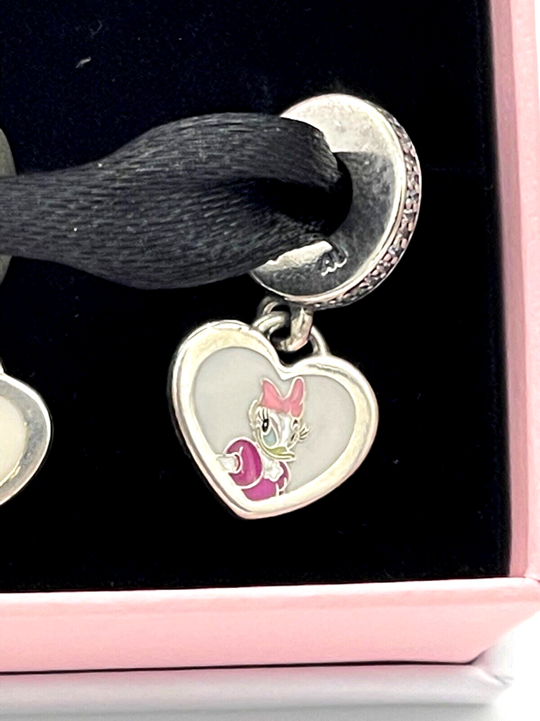 Daisy duck sales pandora charm