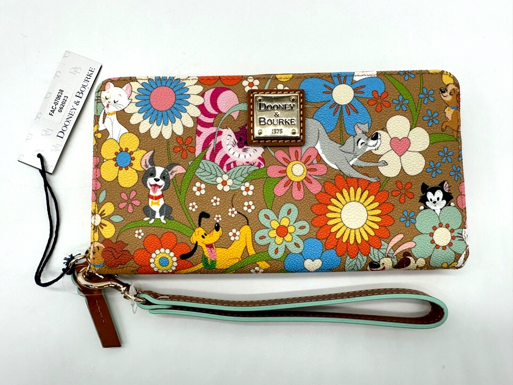 Dooney and bourke disney dogs wallet hotsell
